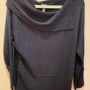 NY&CO blue sweater. NWOT